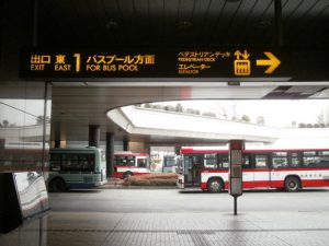 仙台 ストア 駅 から 泉 中央 駅 バス